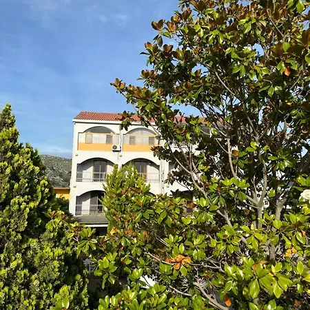 Hotel Kristi 2*