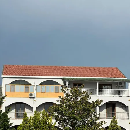 Hotel Kristi Shëngjin